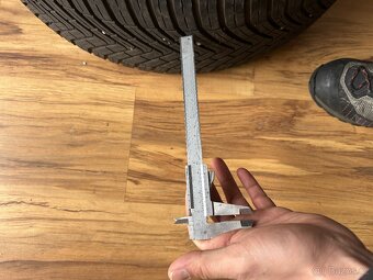 Continental AllSeasonContact 215/55/R17 - 7