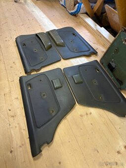 Mercedes w123 výplně dveří - 7