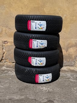 Celoroční pneu - 215/55R16 93H Quatrac Vredestein - 7