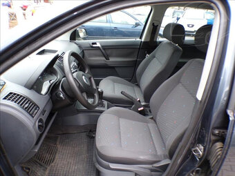 Volkswagen Polo 1,2 12V KLIMA-HNED ODJÍŽDÍTE - 7