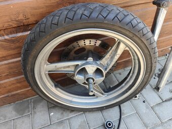 Kawasaki ER-5 - přední / zadní tlumiče - kolo - výfuk - 7