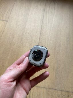 Apple Watch Ultra 49mm Cellular + GPS - 7