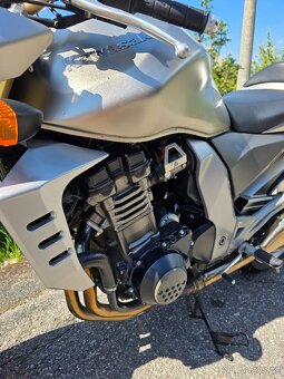 Kawasaki Z 1000 - 7