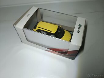 Abrex model 1/43 Škoda Fabia II Combi (2007) - žlutá Sprint - 7