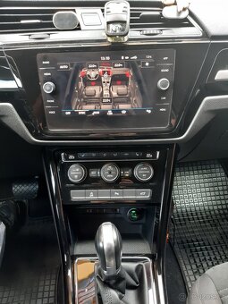 VW Touran 2.0TDi dsg 110kw.2017 full LED tažné - 7