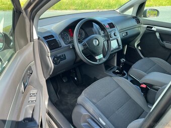 Volkswagen Touran, 2.0 TDi 125kW 7 MÍST, TAŽNÉ - 7