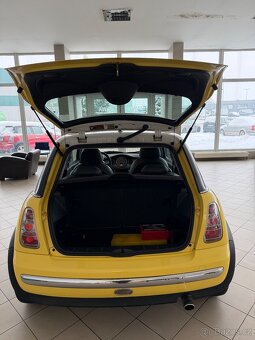 Mini Cooper 1,6 - 7