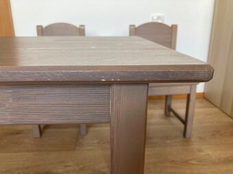 Prodám dětský stolek a 3 židličky - 7