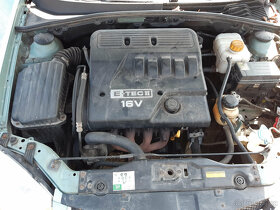 Chevrolet Lacetti J200 SE 2004 SEDAN - DILY z VOZU - 7