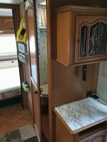 Karavan Hobby 495 Prestige - SOLÁRY - 7