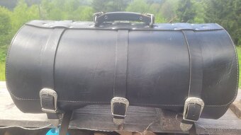 Velky kožreny kufr - 7