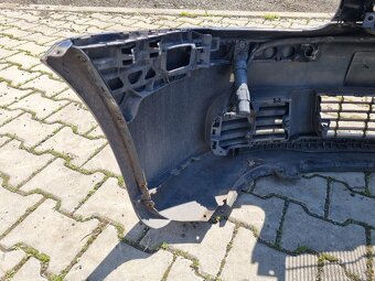 VW Golf V přední nárazník s ostřikovači modrá LD5Q - 7
