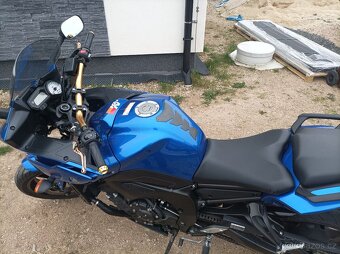 Yamaha fz8 - 7