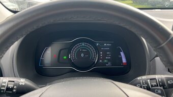Hyundai Kona EV 39Kwh Créative DPH - 7