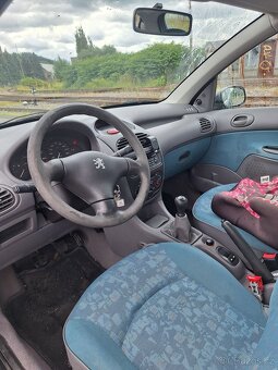 Peugeot 206 - 7