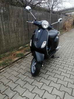 Piaggio Vespa 125 LX - 7