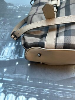Burberry kabelka - 7