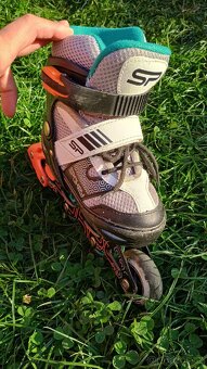 Dětské rostoucí kolečkové brusle 28-32 - 7