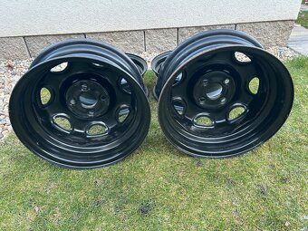 Plechové disky 14” s poklicemi - 7