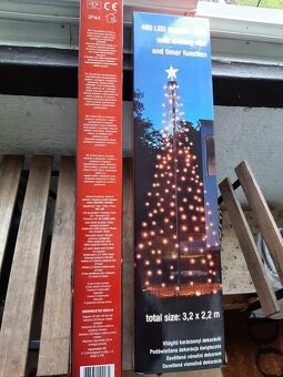 Venkovní světelný strom s hvězdou, 400 LED, dekorace - 7