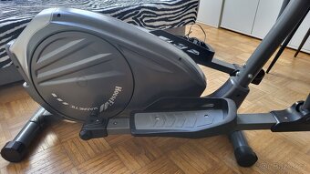 Eliptický trenažer HouseFit Motio 35 - 7