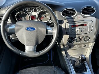 Ford Focus 1.6i 85kw,r.2009, serviska, nová STK - 7