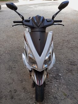 Skútr 125 MAXON - 7