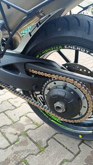 Triumph speed triple 1050 - 7