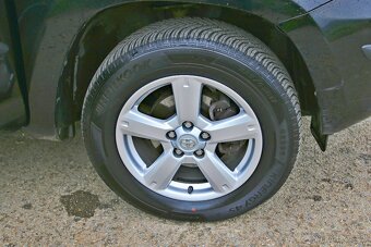 TOYOTA RAV4 - 7