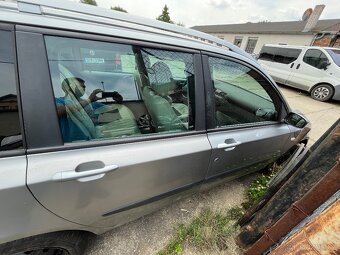 Fiat Stilo 1.6 náhradní díly dveře světlo kapota - 7