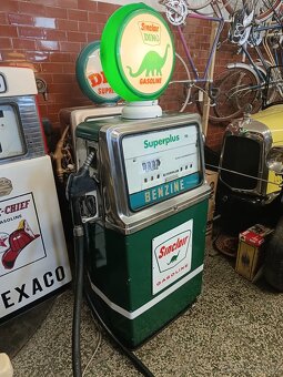 Stará benzínová americká pumpa Wayne, Sinclair, patina - 7