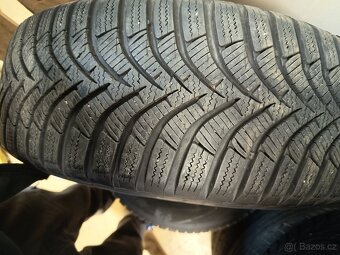 Zimní pneu 195/65/15 Hankook s disky - 7