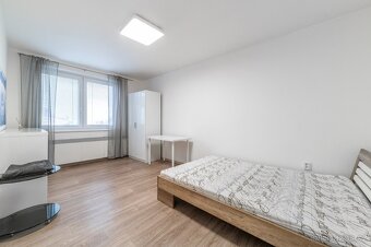 Dům 7+2 | 200m2 | Zlín-Podhoří - 7