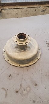 Pérák - střed kola - 7