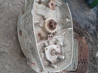 Prodám část motoru ČZ 175 - 7