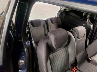 ford  c max grand 7mistne - 7