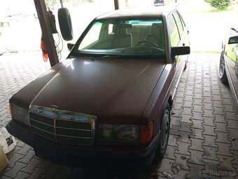 Mercedes Benz 190E 2,3 automat - 7