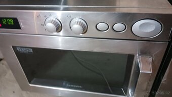 Profesionální mikrovlnné trouby SAMSUNG CM-1519 a 1919 - 7