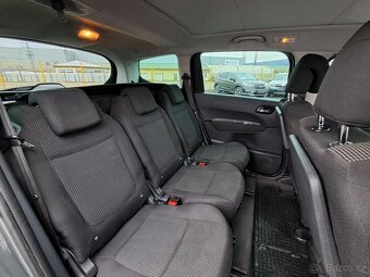 Peugeot 5008 1.6 HDi , 80 kW nafta, 2010 - 7