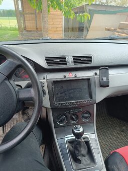 Volkswagen Passat - 7