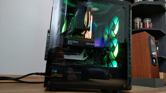 Herní PC: RTX 3080, I7 9700K, 32GB RAM, 1TB M.2, RGB - 7