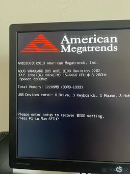 Zakladni deska z cpu a paměťi - 7