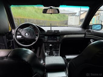 BMW e39 528i 142 kw - 7