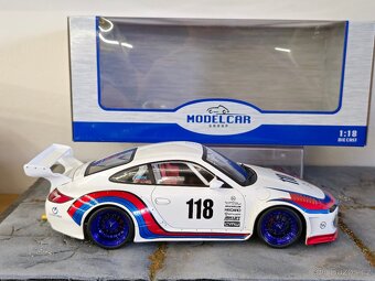 Porsche 911 (997) RWB 1:18 MCG - 7