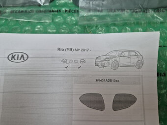 kryty vnějších zrcátek stříbrné Kia Rio (YB) H8431ADE10SL - 7