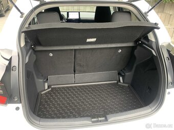 Toyota Yaris 1.5 HYBRID 96 kW 1.MAJITEL r.v. 2024 DPH - 7