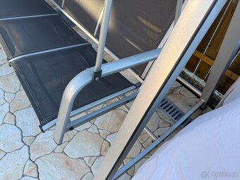 Zahradní houpačka pro 3osoby MWH - čalounění perfektní, Brno - 7