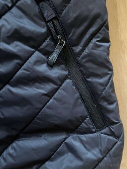 Bunda Reserved vel.L - 7