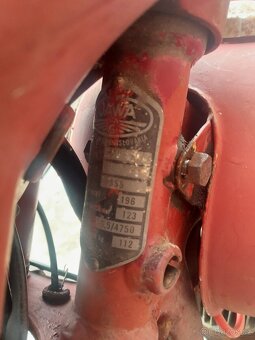 Jawa kývačka 125 - 7