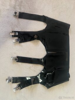 Latexový set oblečení - černý (LatexVogue) - 7